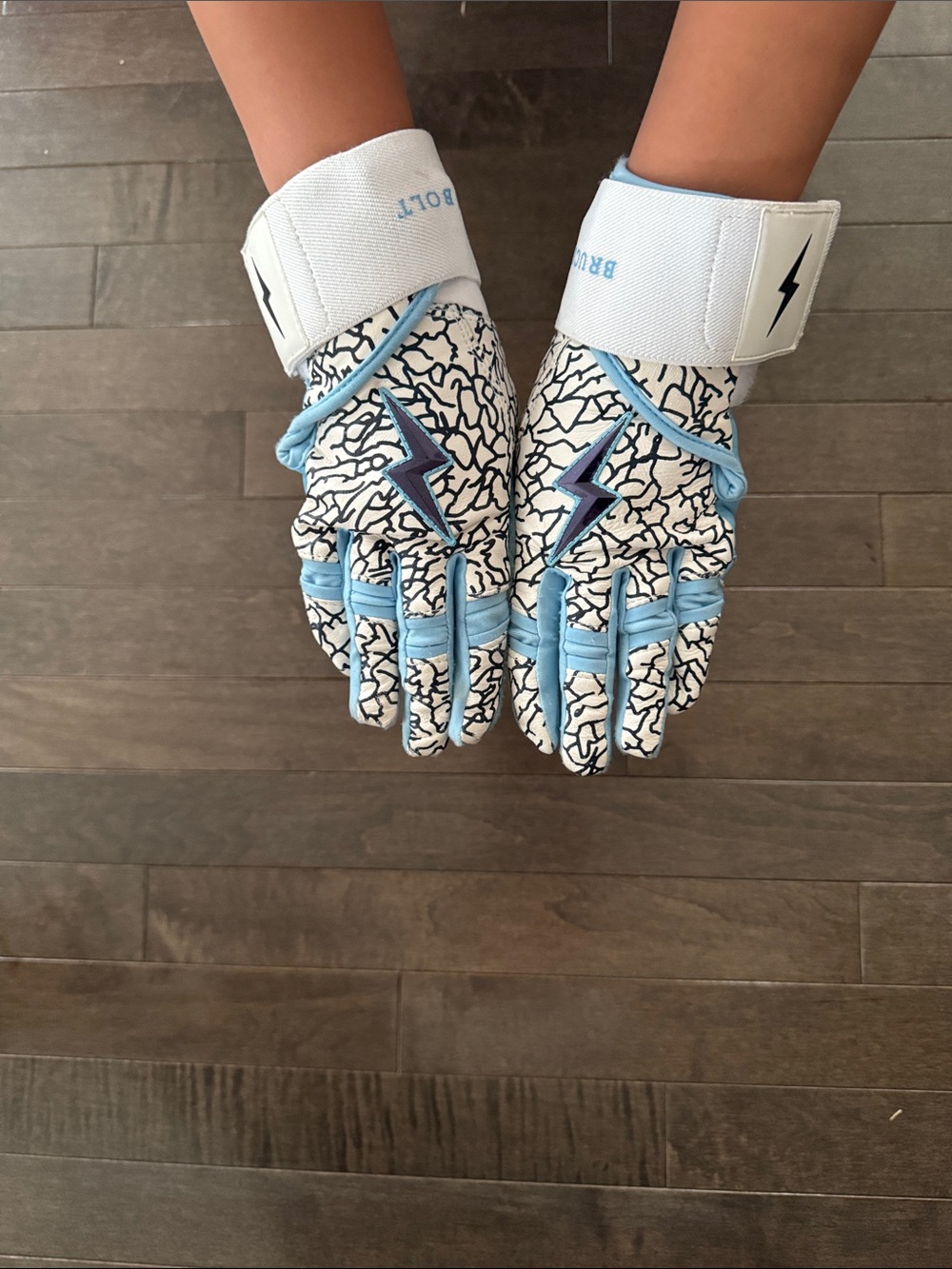 Bruce Bolt Youth Batting Gloves